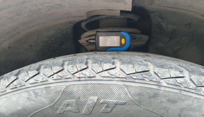 2020 Tata Harrier XMA 2.0L KRYOTEC, Diesel, Automatic, 1,16,481 km, tyre