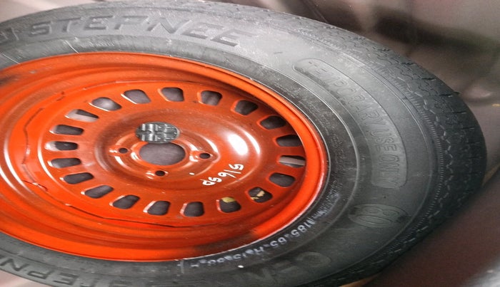 2023 Nissan MAGNITE XV TURBO CVT, Petrol, Automatic, 23,407 km, tyre