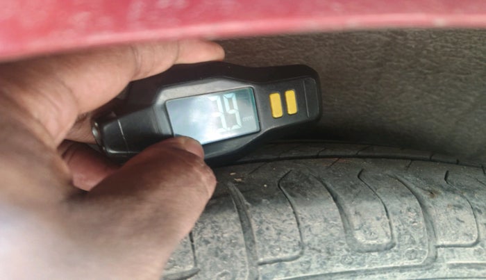 2012 Hyundai i10 MAGNA 1.1, Petrol, Manual, 37,311 km, tyre