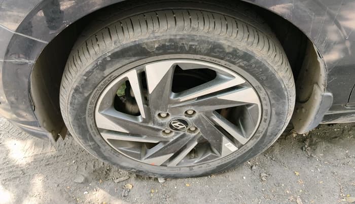 2022 Hyundai NEW I20 ASTA (O) 1.2 AT, Petrol, Automatic, 10,563 km, tyre