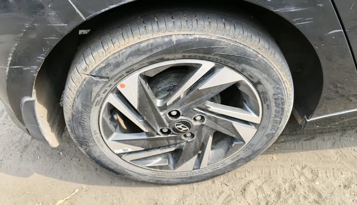 2022 Hyundai NEW I20 ASTA (O) 1.2 AT, Petrol, Automatic, 10,563 km, tyre