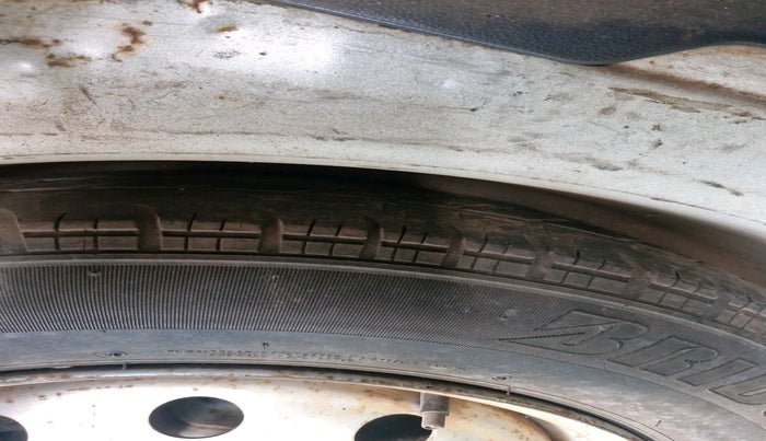 2016 Maruti Ritz LDI, Diesel, Manual, 3,22,816 km, tyre