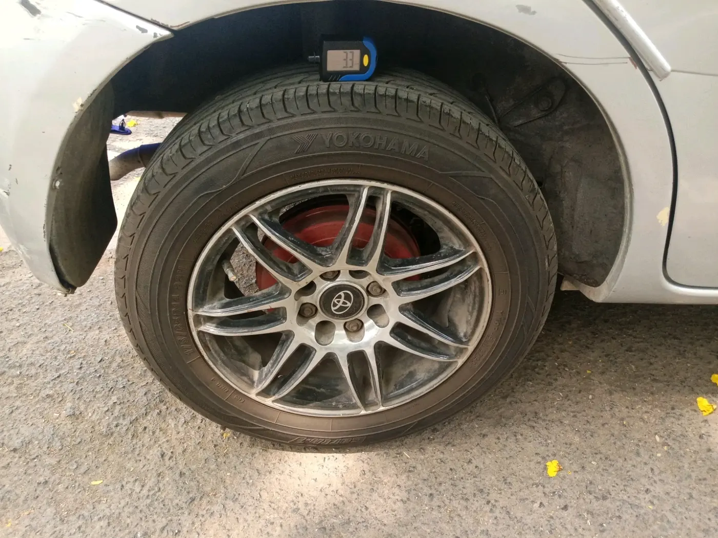 2014 Toyota Etios Liva V, Petrol, Manual, 86,558 km, tyre