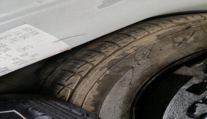 2019 Volkswagen Polo COMFORTLINE 1.0L MPI, Petrol, Manual, 46,320 km, tyre