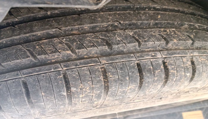 2023 Tata Safari XTA PLUS DARK EDITION, Diesel, Automatic, 53,156 km, tyre