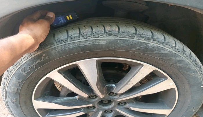 2019 Nissan Kicks XL DIESEL, Diesel, Manual, 1,35,006 km, tyre