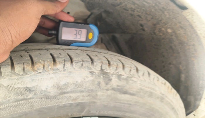 2022 Maruti Swift Dzire TOUR S-CNG (O), CNG, Manual, 44,439 km, tyre