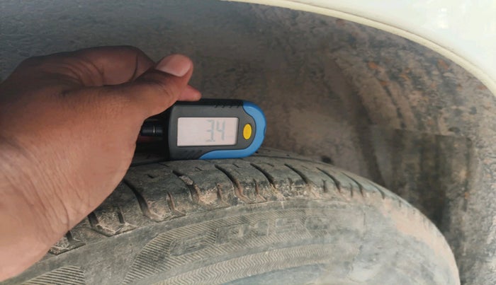 2022 Maruti Swift Dzire TOUR S-CNG (O), CNG, Manual, 44,439 km, tyre