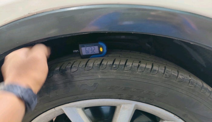 2015 Audi Q3 35 TDI Quattro, Diesel, Automatic, 28,863 km, tyre