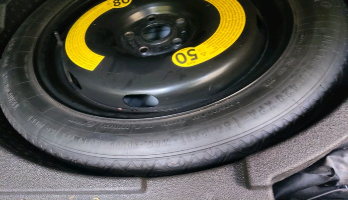 2015 Audi Q3 35 TDI Quattro, Diesel, Automatic, 28,863 km, tyre