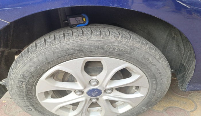 2016 Ford Figo Aspire TITANIUM 1.2 PETROL, Petrol, Manual, 59,023 km, tyre