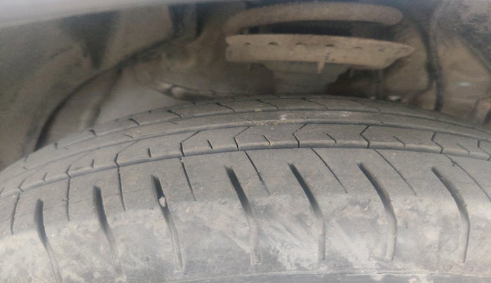 2021 Mahindra XUV300 W4 1.5 DIESEL, Diesel, Manual, 77,151 km, tyre