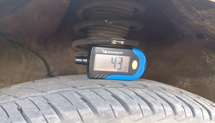 2023 Maruti Alto K10 VXI PLUS, CNG, Manual, 41,000 km, tyre