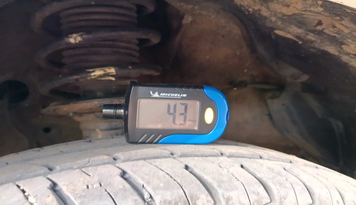 2023 Maruti Alto K10 VXI PLUS, CNG, Manual, 41,000 km, tyre