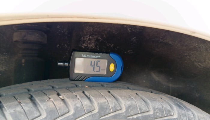 2023 Maruti Alto K10 VXI PLUS, CNG, Manual, 41,000 km, tyre