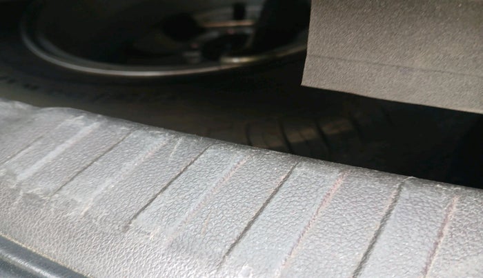 2015 Honda CRV 2.0L I-VTEC 2WD AT, Petrol, Automatic, 93,049 km, tyre