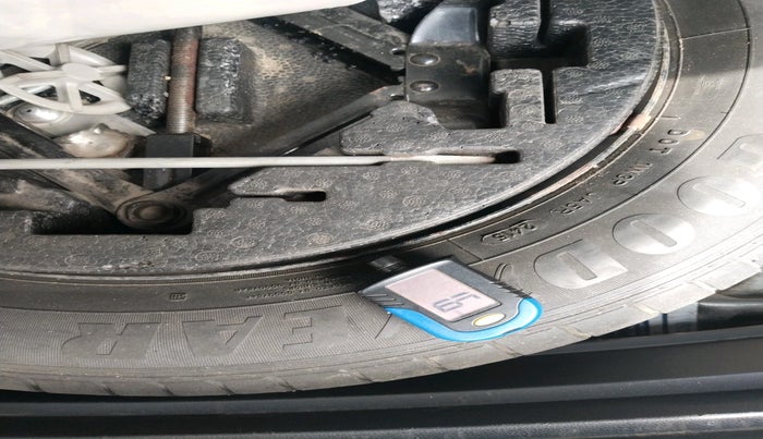 2015 Hyundai Creta S 1.6 PETROL, Petrol, Manual, 75,260 km, tyre