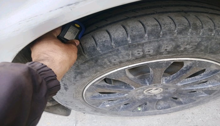 2015 Skoda Rapid AMBITION 1.5 TDI AT, Diesel, Automatic, 85,625 km, tyre