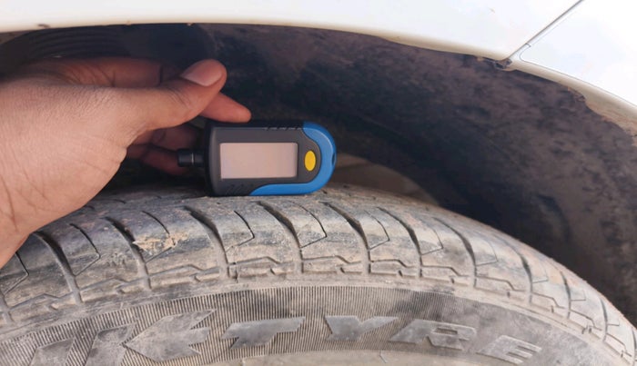 2024 Maruti Dzire VXI, Petrol, Manual, 5,787 km, tyre