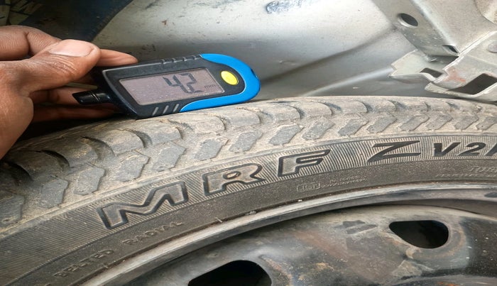 2012 Maruti Alto K10 VXI, Petrol, Manual, 76,195 km, tyre