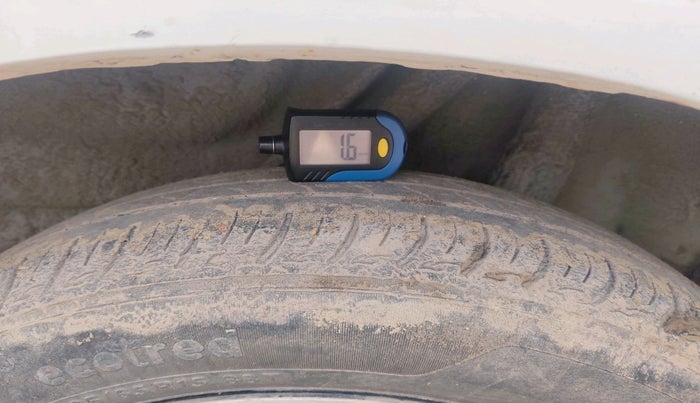 2014 Honda Mobilio 1.5L I-DTEC RS, Diesel, Manual, 93,192 km, tyre