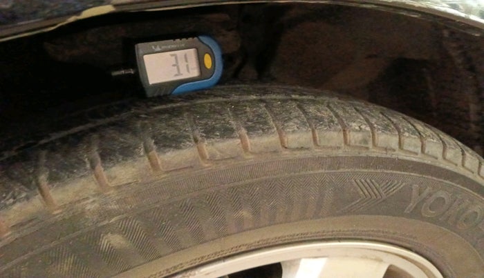 2005 Chevrolet Optra LT ROYALE 1.6, Petrol, Manual, 58,506 km, tyre