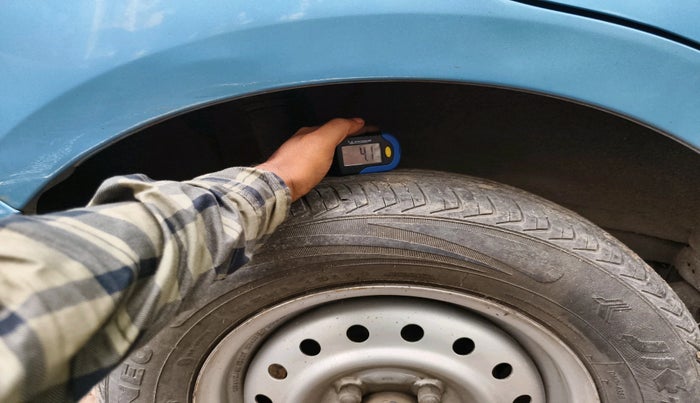 2022 Maruti New Wagon-R LXI CNG 1.0, Petrol, Manual, 43,643 km, tyre