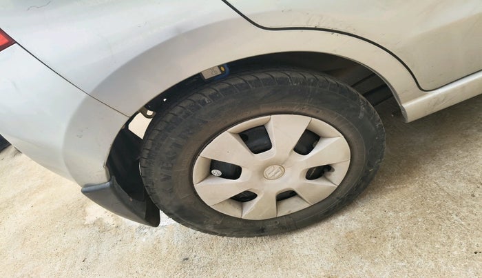 2011 Maruti A Star VXI (ABS) AT, Petrol, Automatic, 1,04,462 km, tyre