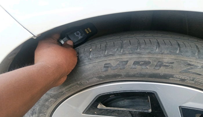 2023 Hyundai GRAND I10 NIOS SPORTZ 1.2 KAPPA VTVT, Petrol, Manual, 39,261 km, tyre