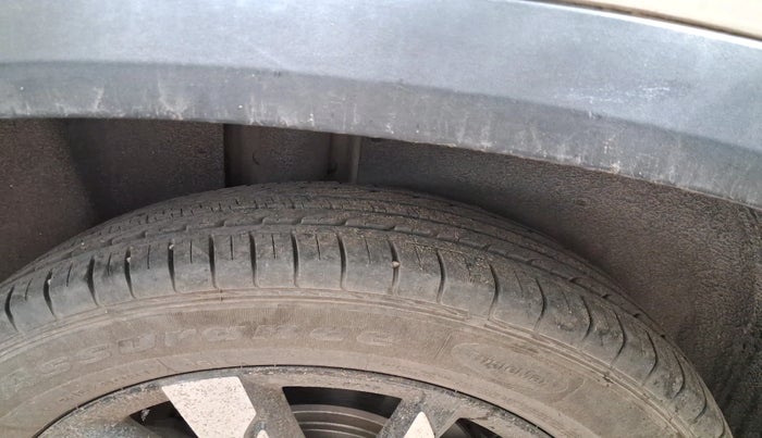 2020 MG HECTOR SMART HYBRID 1.5 PETROL, Petrol, Manual, 32,490 km, tyre