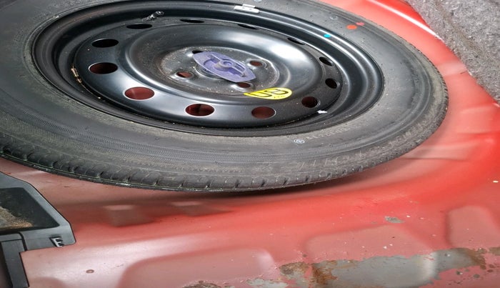 2018 Maruti Swift ZXI PLUS, Petrol, Manual, 37,003 km, tyre