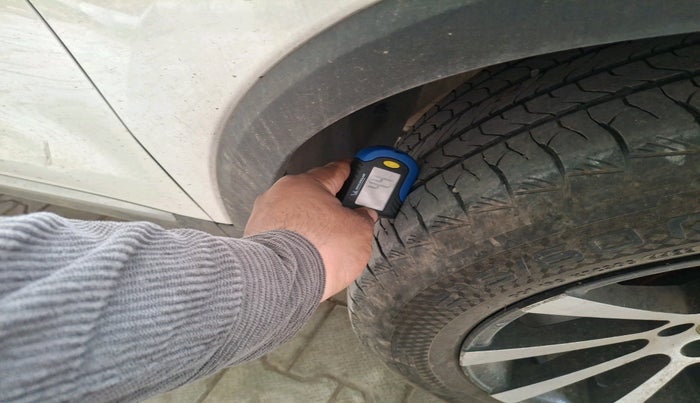 2023 MG ASTOR STYLE 1.5 MT, Petrol, Manual, 42,836 km, tyre