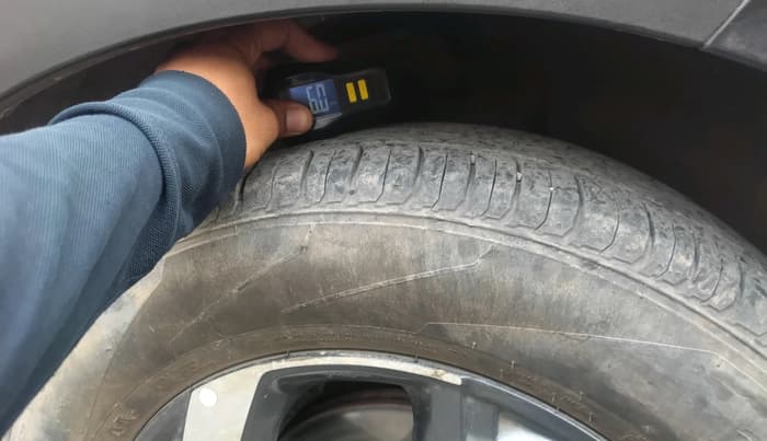 2019 Hyundai VENUE SX 1.0 TURBO, Petrol, Manual, 67,465 km, tyre