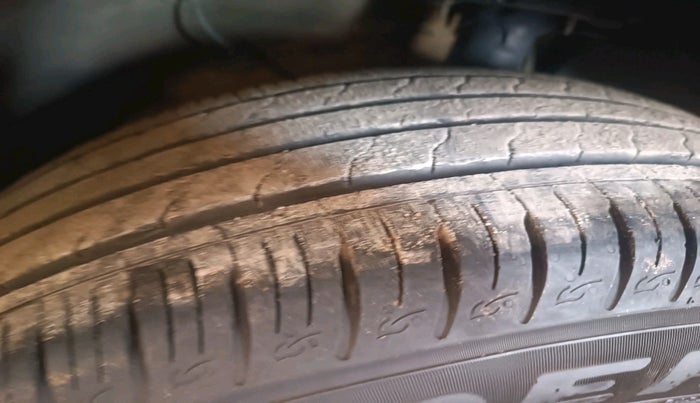 2023 KIA SONET HTX 1.0 IMT, Petrol, Manual, 10,971 km, tyre