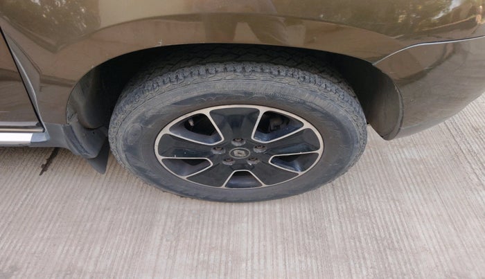 2016 Renault Duster 110 PS RXZ 4X2 AMT DIESEL, Diesel, Automatic, 65,678 km, tyre