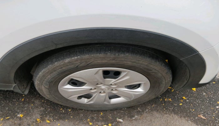 2017 Hyundai Creta E PLUS 1.6 PETROL, Petrol, Manual, 44,796 km, tyre