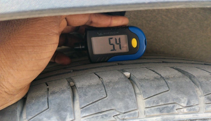 2021 KIA SELTOS HTX 1.5 PETROL, Petrol, Manual, 32,494 km, tyre