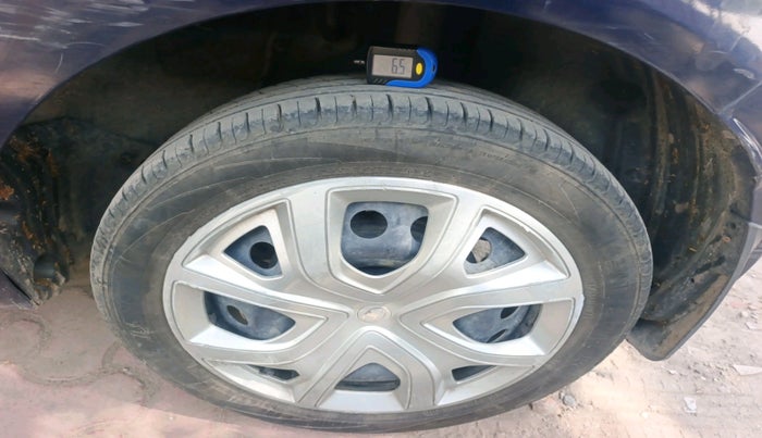 2024 Tata ALTROZ XM PLUS SUNROOF CNG, CNG, Manual, 27,860 km, tyre