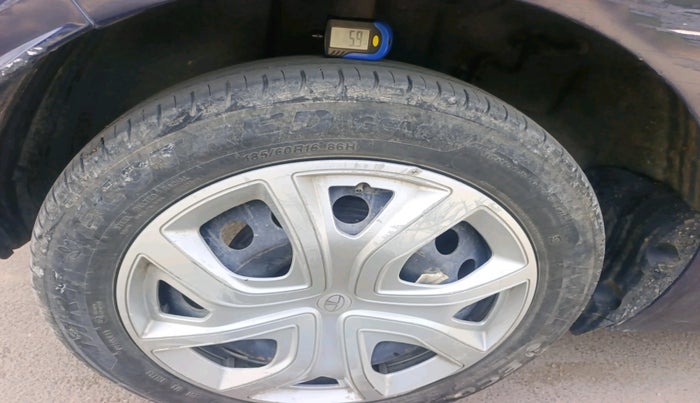 2024 Tata ALTROZ XM PLUS SUNROOF CNG, CNG, Manual, 27,860 km, tyre