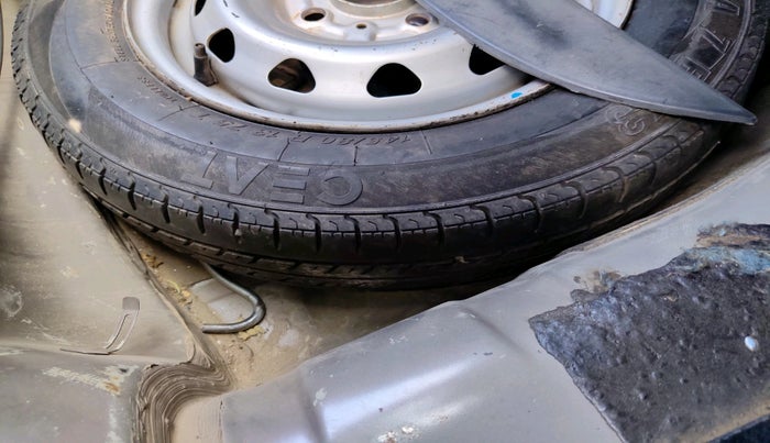 2018 Tata Tiago XT PETROL, Petrol, Manual, 47,204 km, tyre