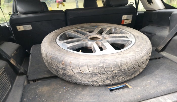 2018 Tata Hexa XTA 4X2 6 STR, Diesel, Automatic, 78,734 km, tyre