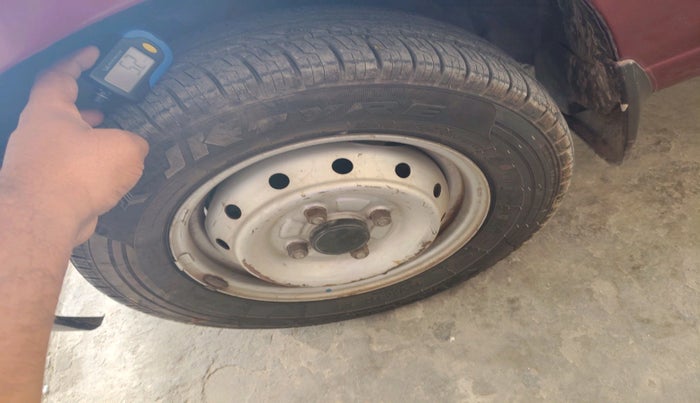 2011 Maruti Alto LXI, Petrol, Manual, 24,634 km, tyre