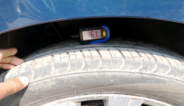 2024 Volkswagen VIRTUS HIGHLINE TSI 1.0 MT, Petrol, Manual, 12,819 km, tyre