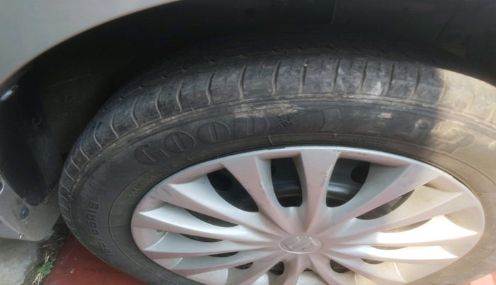 2015 Maruti Ciaz VXI, Petrol, Manual, 26,064 km, tyre