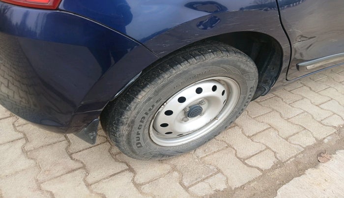 2019 Maruti Swift LXI, Petrol, Manual, 1,14,229 km, tyre