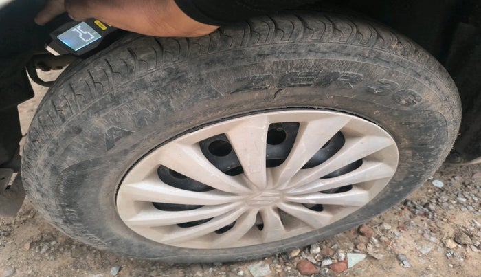 2016 Maruti Swift Dzire VXI, Petrol, Manual, 41,492 km, tyre