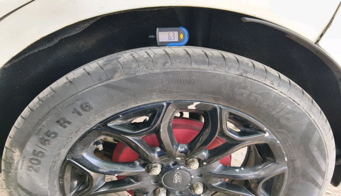 2013 Ford Ecosport TITANIUM 1.5L DIESEL, Diesel, Manual, 88,080 km, tyre