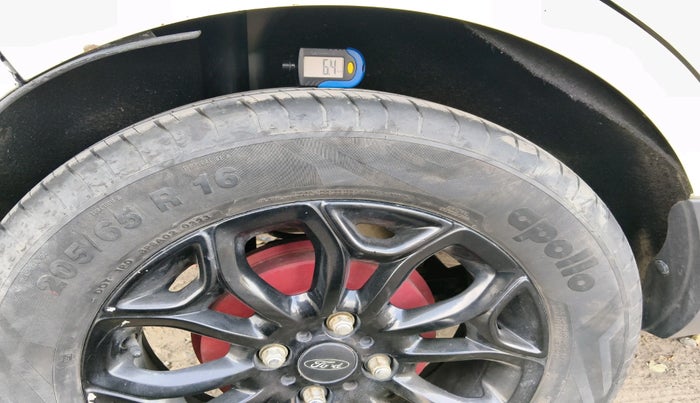 2013 Ford Ecosport TITANIUM 1.5L DIESEL, Diesel, Manual, 88,080 km, tyre