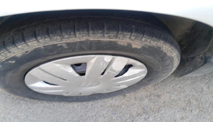 2012 Maruti Alto 800 LXI, Petrol, Manual, 48,508 km, tyre