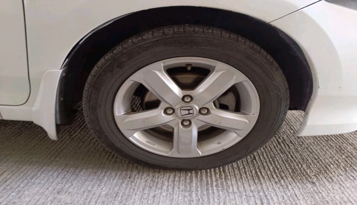 2011 Honda City 1.5L I-VTEC V AT, Petrol, Automatic, 1,25,486 km, tyre